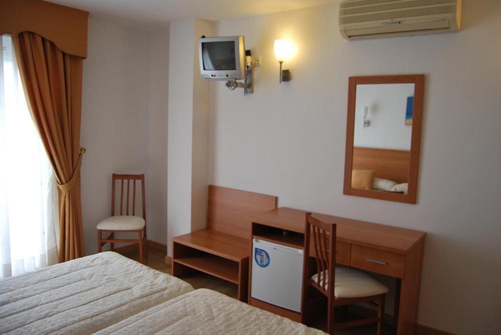 Hotel Plaza Portonovo Ngoại thất bức ảnh
