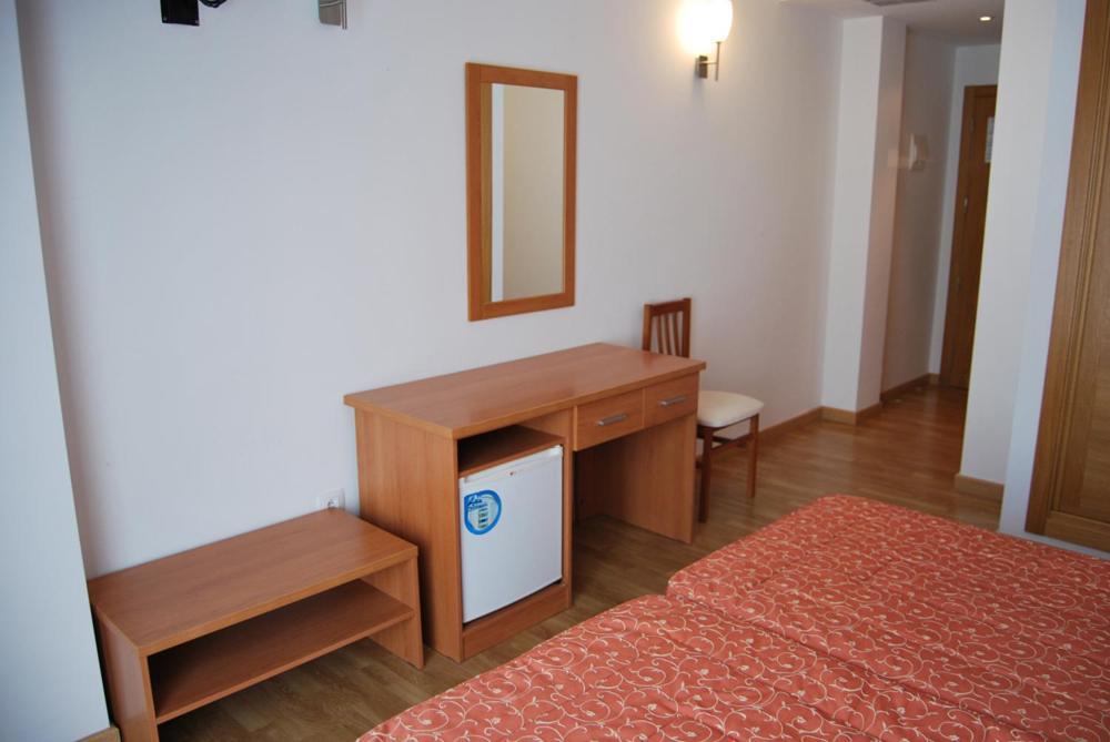 Hotel Plaza Portonovo Ngoại thất bức ảnh